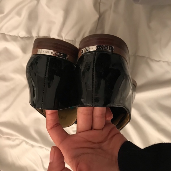 Michael kora patent leather shoes - Picture 2 of 4